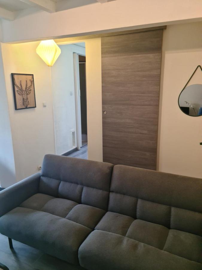 Logement Entier Situe A Taponnat Fleurignac. Екстер'єр фото