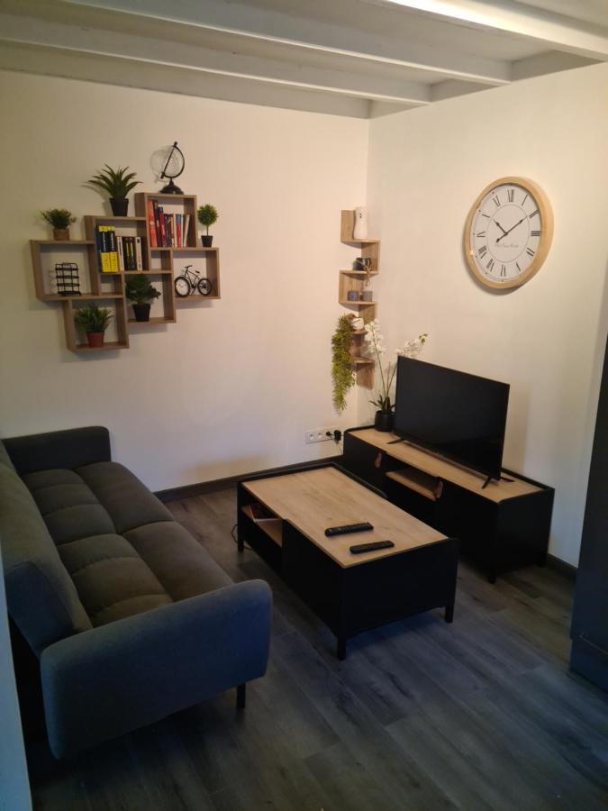 Logement Entier Situe A Taponnat Fleurignac. Екстер'єр фото